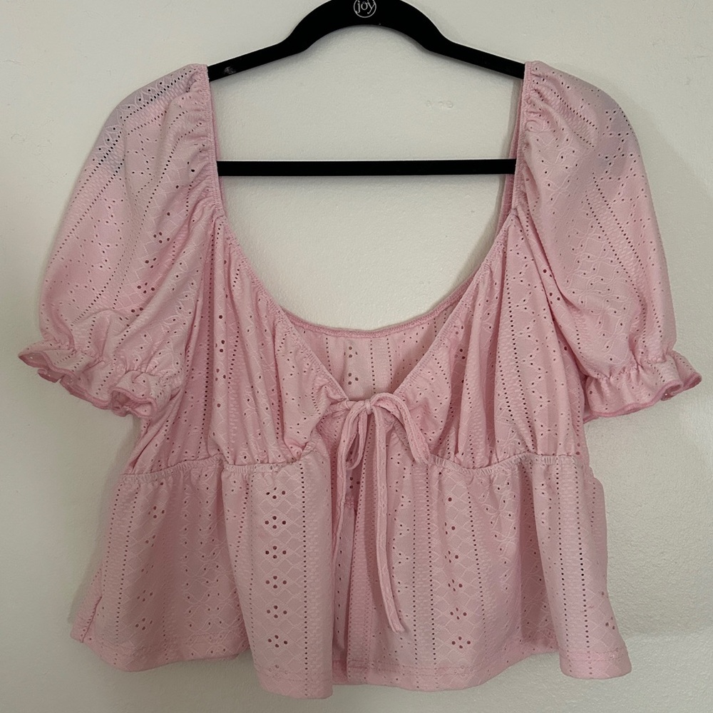 Cropped tie-front blouse